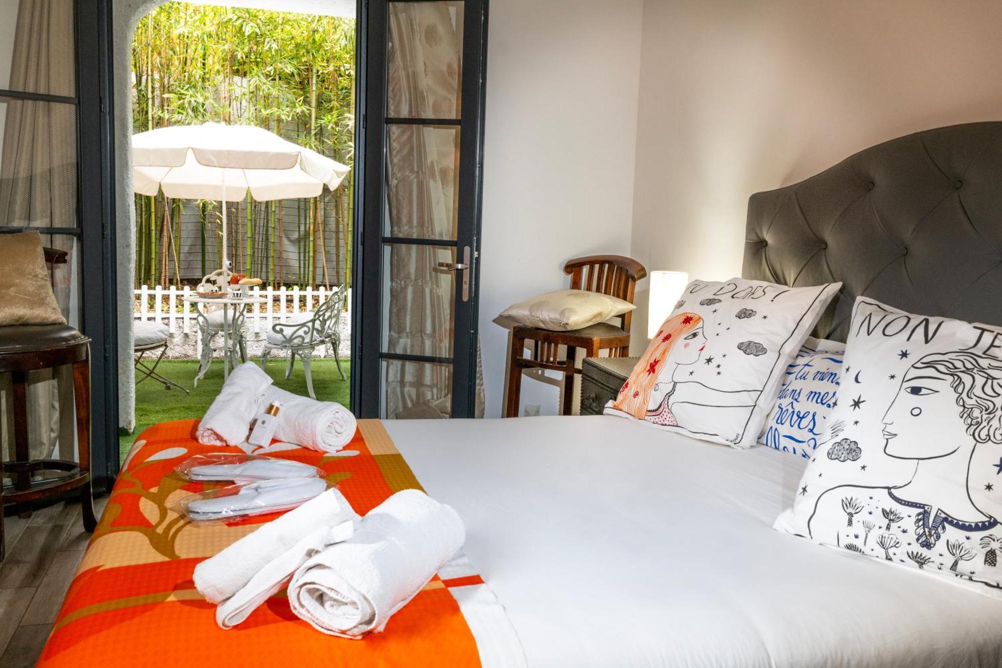 Les Canoubiers Luxe Et Serenite Au Coeur De Saint-Tropez Suites Spacieuses Avec Jardin Enchanteur Exteriör bild